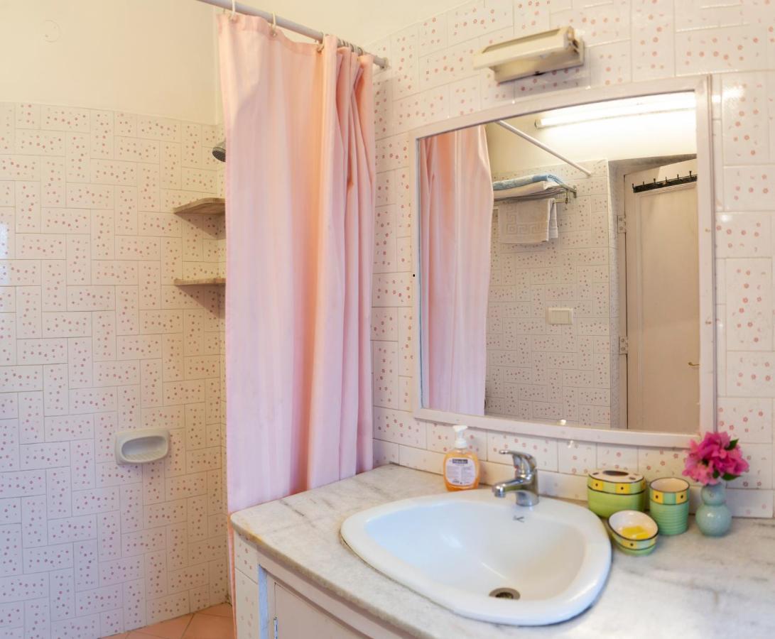 Giri Homestay By Vista Rooms ジャイプール エクステリア 写真